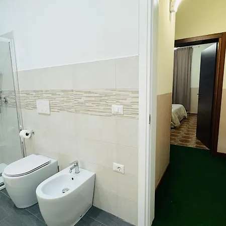 Matilde Couette-café Pise